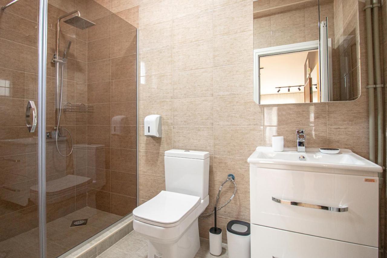 غيفيغليا Oasis Apartments المظهر الخارجي الصورة
