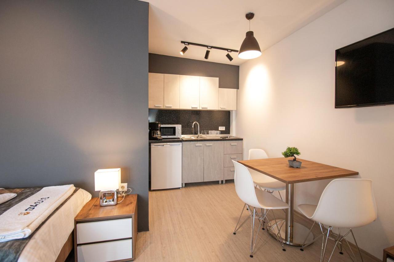 غيفيغليا Oasis Apartments المظهر الخارجي الصورة