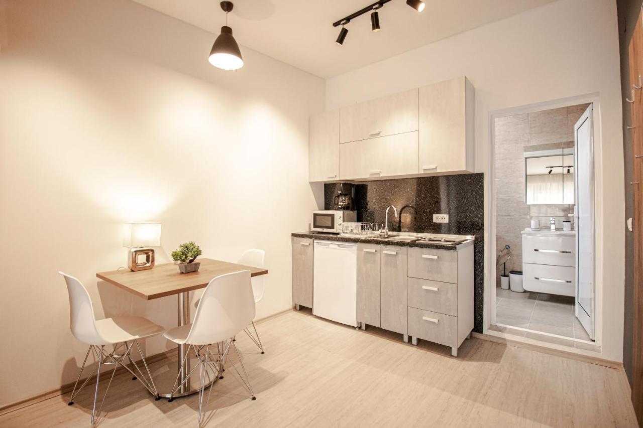 غيفيغليا Oasis Apartments المظهر الخارجي الصورة